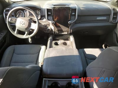 Zdjęcie 8 z 11 samochodu: 2024 RAM 1500 BIG HORN/LONE STAR VIN:1C6RRFFG7RN168441 - miniatura