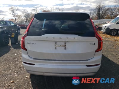 Zdjęcie 6 z 13 samochodu: 2022 VOLVO XC90 T6 MOMENTUM VIN:YV4A221K4N1809770 - miniatura