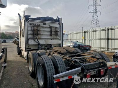 Trzecie zdjęcie samochodu z tyłu: 2005 KENWORTH W900 SEMI TRUCK VIN:1XKWDB9X95J080172 - miniatura