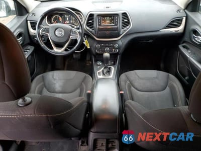 Zdjęcie 8 z 13 samochodu: 2017 JEEP CHEROKEE LATITUDE VIN:1C4PJMCB6HW536928 - miniatura