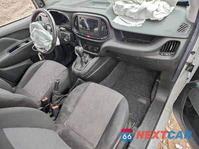 Zdjęcie 8 z 14 samochodu: 2015 RAM PROMASTER DELIVERY VAN VIN:ZFBERFAT9F6976391 - miniatura