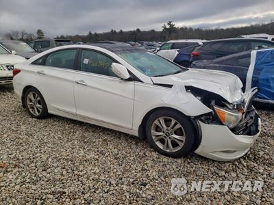 Czwarte zdjęcie samochodu z boku: 2013 HYUNDAI SONATA SE VIN:5NPEC4ACXDH780210 - miniatura