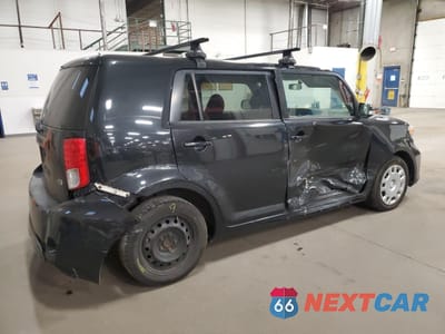 Trzecie zdjęcie samochodu z tyłu: 2015 TOYOTA SCION XB VIN:JTLZE4FE3FJ079383 - miniatura