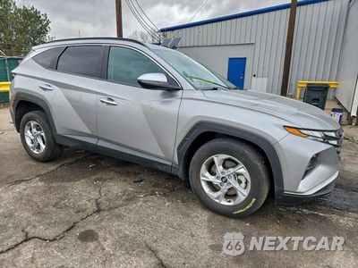 Czwarte zdjęcie samochodu z boku: 2022 HYUNDAI TUCSON SEL VIN:5NMJBCAE3NH146460 - miniatura