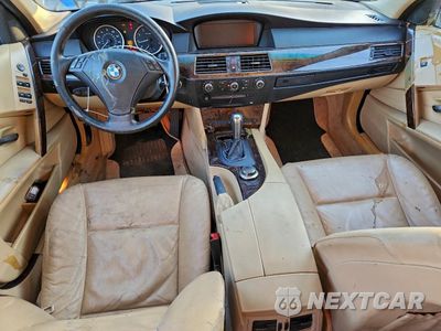 Zdjęcie 8 z 14 samochodu: 2007 BMW 530 XI VIN:WBANF735X7CU24036 - miniatura