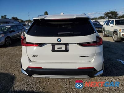 Zdjęcie 6 z 13 samochodu: 2023 BMW X1 XDRIVE28I VIN:WBX73EF03P5X06972 - miniatura
