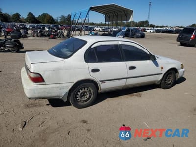 Trzecie zdjęcie samochodu z tyłu: 1994 TOYOTA COROLLA DX VIN:JT2AE09B8R0070667 - miniatura