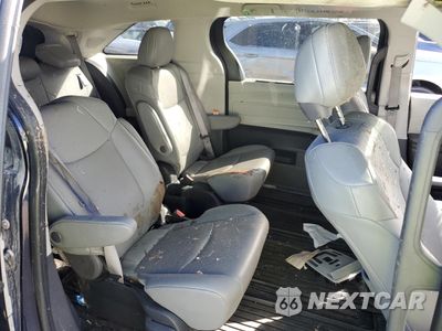 Zdjęcie 11 z 13 samochodu: 2022 TOYOTA SIENNA XLE VIN:5TDJSKFC4NS057480 - miniatura