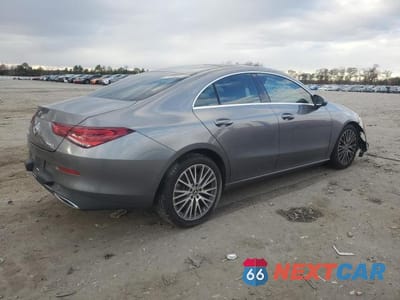 Trzecie zdjęcie samochodu z tyłu: 2020 MERCEDES-BENZ CLA 250 4MATIC VIN:WDD5J4HB7LN033557 - miniatura