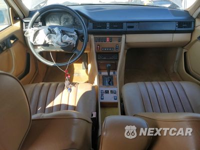 Zdjęcie 8 z 12 samochodu: 1987 MERCEDES-BENZ 300 TDT VIN:WDBEB93D5HF014177 - miniatura