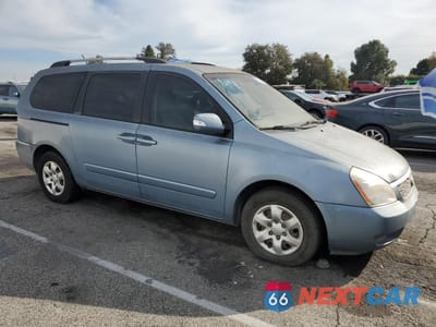 Czwarte zdjęcie samochodu z boku: 2011 KIA SEDONA LX VIN:KNDMG4C79B6407568 - miniatura