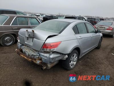 Trzecie zdjęcie samochodu z tyłu: 2009 HONDA ACCORD LXP VIN:1HGCP26429A105775 - miniatura