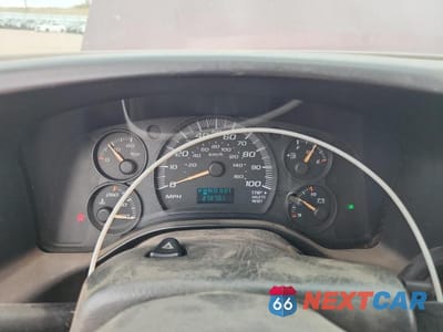 Zdjęcie 9 z 13 samochodu: 2005 CHEV EXPRESS G1500 VIN:1GCFH15T951232092 - miniatura