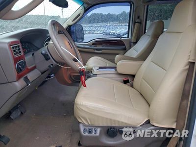 Zdjęcie 7 z 13 samochodu: 2003 FORD EXCURSION EDDIE BAUER VIN:1FMNU44F43EA92376 - miniatura