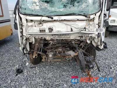 Zdjęcie 12 z 12 samochodu: 2012 ISUZU NPR HD BOX TRUCK VIN:JALC4W160C7002848 - miniatura