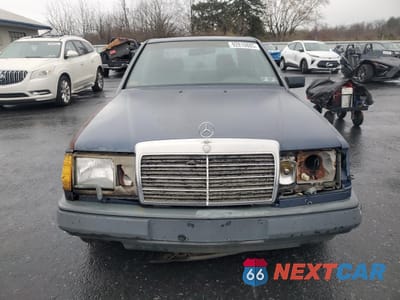 Piąte zdjęcie samochodu w środku: 1987 MERCEDES-BENZ 300 E VIN:WDBEA30DGHA521950 - miniatura