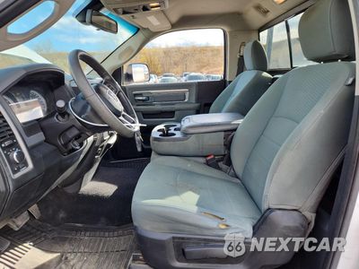 Zdjęcie 7 z 12 samochodu: 2015 RAM 1500 ST VIN:3C6JR7DTXFG631454 - miniatura