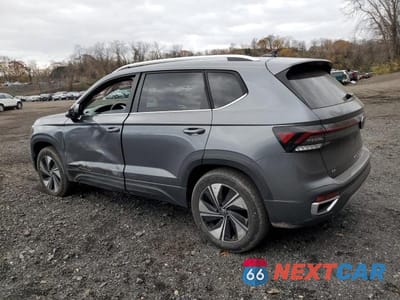 Drugie zdjęcie samochodu z przodu: 2025 VOLKSWAGEN TAOS SE VIN:3VVUC7B22SM026164 - miniatura