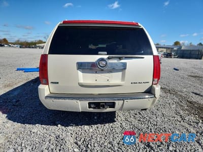 Zdjęcie 6 z 12 samochodu: 2010 CADILLAC ESCALADE ESV PREMIUM VIN:1GYUKJEF1AR110884 - miniatura