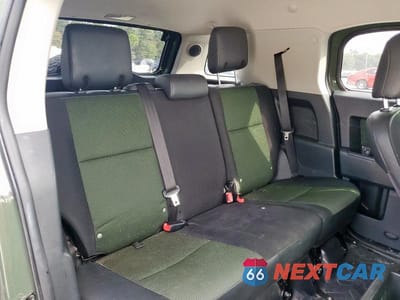 Zdjęcie 11 z 14 samochodu: 2011 TOYOTA FJ CRUISER VIN:JTEBU4BF4BK112227 - miniatura
