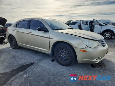 Czwarte zdjęcie samochodu z boku: 2010 CHRYSLER SEBRING TOURING VIN:1C3CC4FB6AN152930 - miniatura