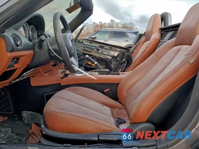 Zdjęcie 7 z 14 samochodu: 2007 MAZDA MX-5 MIATA VIN:JM1NC26F370131390 - miniatura