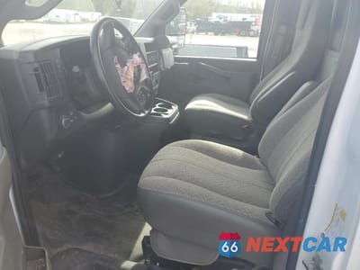 Zdjęcie 7 z 14 samochodu: 2023 CHEVROLET EXPRESS G3500 VIN:1GB0GRF79P1252326 - miniatura