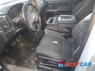 Zdjęcie 7 z 12 samochodu: 2018 CHEVROLET SILVERADO K1500 LT VIN:1GCUKREC5JF248083 - miniatura