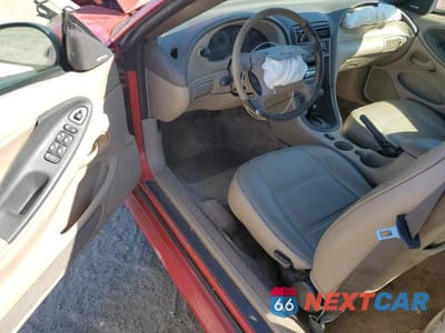 Zdjęcie 8 z 11 samochodu: 2004 FORD MUSTANG VIN:1FAFP44614F147531 - miniatura