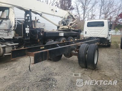 Trzecie zdjęcie samochodu z tyłu: 2018 INTERNATIONAL 4400 TRUCK CAB AND CHASSIS VIN:1HTMKSTL1JH494081 - miniatura