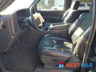 Zdjęcie 7 z 13 samochodu: 2004 CHEVROLET AVALANCHE C1500 VIN:3GNEC12T34G109636 - miniatura