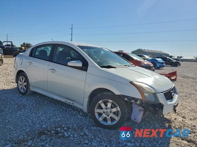 Czwarte zdjęcie samochodu z boku: 2010 NISSAN SENTRA 2.0 VIN:3N1AB6AP3AL708876 - miniatura