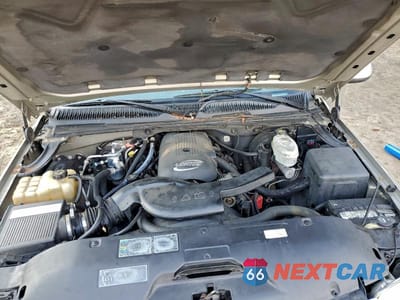 Zdjęcie 12 z 12 samochodu: 2003 GMC YUKON XL C1500 VIN:3GKEC16ZX3G110714 - miniatura