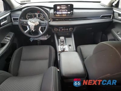 Zdjęcie 8 z 13 samochodu: 2022 MITSUBISHI OUTLANDER ES VIN:JA4J4TA84NZ032896 - miniatura