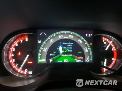Zdjęcie 9 z 13 samochodu: 2024 TOYOTA RAV4 XLE VIN:2T3W1RFV3RW352545 - miniatura