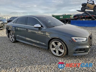 Czwarte zdjęcie samochodu z boku: 2017 AUDI S3 PREMIUM PLUS VIN:WAUB1GFF9H1013018 - miniatura