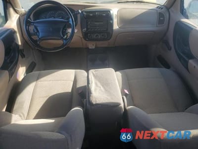 Zdjęcie 8 z 11 samochodu: 1998 MAZDA B3000 CAB PLUS VIN:4F4YR16V1XTM00778 - miniatura
