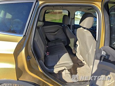 Zdjęcie 6 z 10 samochodu: 2015 FORD ESCAPE SE VIN:1FMCU0GX6FUB41155 - miniatura