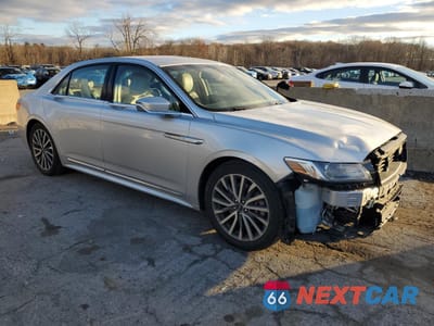 Czwarte zdjęcie samochodu z boku: 2017 LINCOLN CONTINENTAL SELECT VIN:1LN6L9TK0H5607223 - miniatura