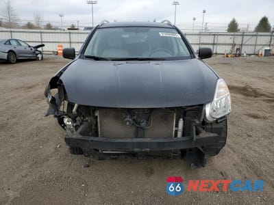 Piąte zdjęcie samochodu w środku: 2015 NISSAN ROGUE SELECT S VIN:JN8AS5MV9FW258349 - miniatura