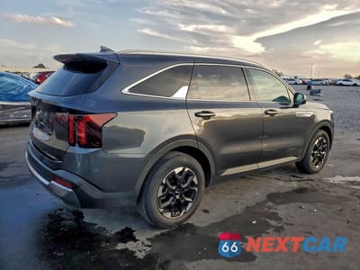 Trzecie zdjęcie samochodu z tyłu: 2024 KIA SORENTO S VIN:5XYRL4JC5RG263476 - miniatura