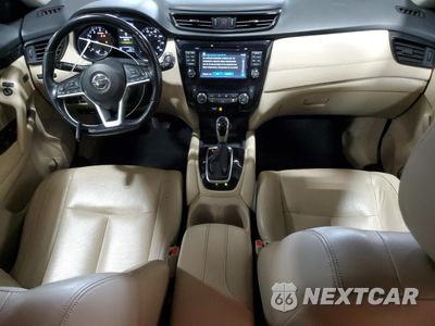 Zdjęcie 8 z 15 samochodu: 2017 NISSAN ROGUE S VIN:JN8AT2MV8HW259197 - miniatura