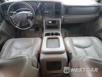 Zdjęcie 8 z 13 samochodu: 2003 CHEVROLET TAHOE K1500 VIN:1GNEK13Z14J219055 - miniatura
