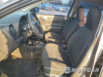 Zdjęcie 7 z 15 samochodu: 2017 NISSAN VERSA S VIN:3N1CN7AP7HL833329 - miniatura