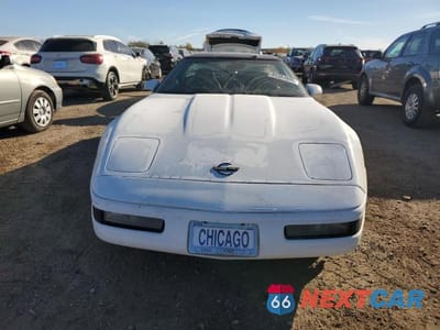 Piąte zdjęcie samochodu w środku: 1994 CHEVROLET CORVETTE VIN:1G1YY22P3R5110101 - miniatura