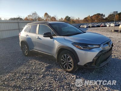 Czwarte zdjęcie samochodu z boku: 2024 TOYOTA COROLLA CROSS SE VIN:7MUFBABG8RV022557 - miniatura
