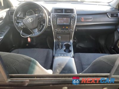 Zdjęcie 8 z 12 samochodu: 2015 TOYOTA CAMRY HYBRID VIN:4T1BD1FK6FU168279 - miniatura