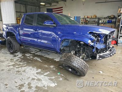 Czwarte zdjęcie samochodu z boku: 2024 TOYOTA TACOMA DOUBLE CAB VIN:3TYLB5JN4RT022791 - miniatura