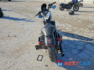 Czwarte zdjęcie samochodu z boku: 2013 HARLEY-DAVIDSON XL883 IRON 883 VIN:1HD4LE217DC441851 - miniatura
