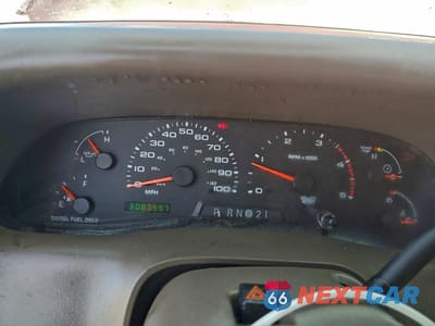Zdjęcie 9 z 12 samochodu: 2003 FORD SUPER DUTY F-250 LAR VIN:1FTNW21F83EA03612 - miniatura
